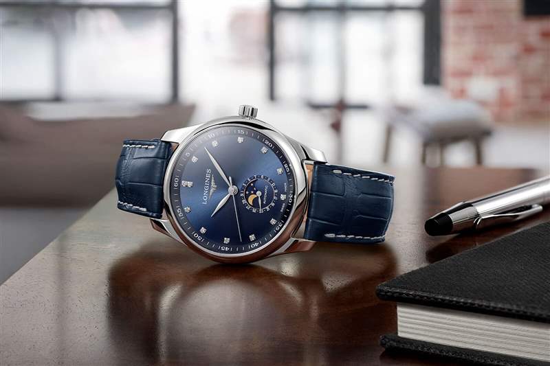 浪琴表大師系列月相手表介紹-復(fù)刻表