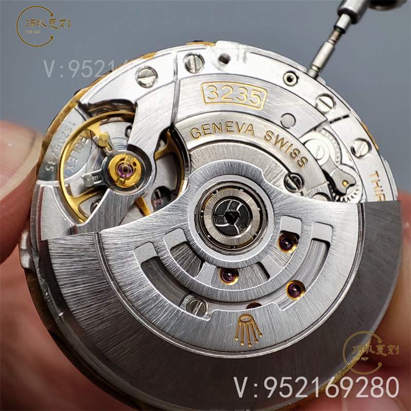 一比一頂級(jí)復(fù)刻表真的可以去專(zhuān)柜嗎,會(huì)被看出來(lái)嗎-復(fù)刻表