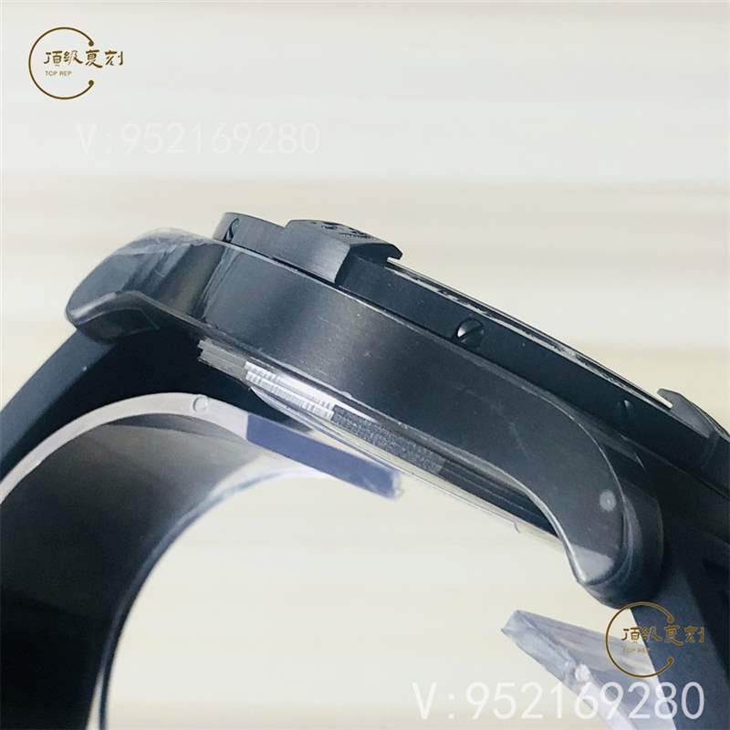 GF廠百年靈v4版黑鳥偵察機復刻表做工怎么樣,是最高版本嗎-復刻表