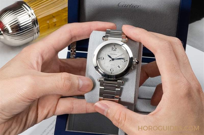 氣宇不凡，其來(lái)有自｜話說(shuō)從頭：傳奇名作Pasha de Cartier的鮮明魅力-復(fù)刻表