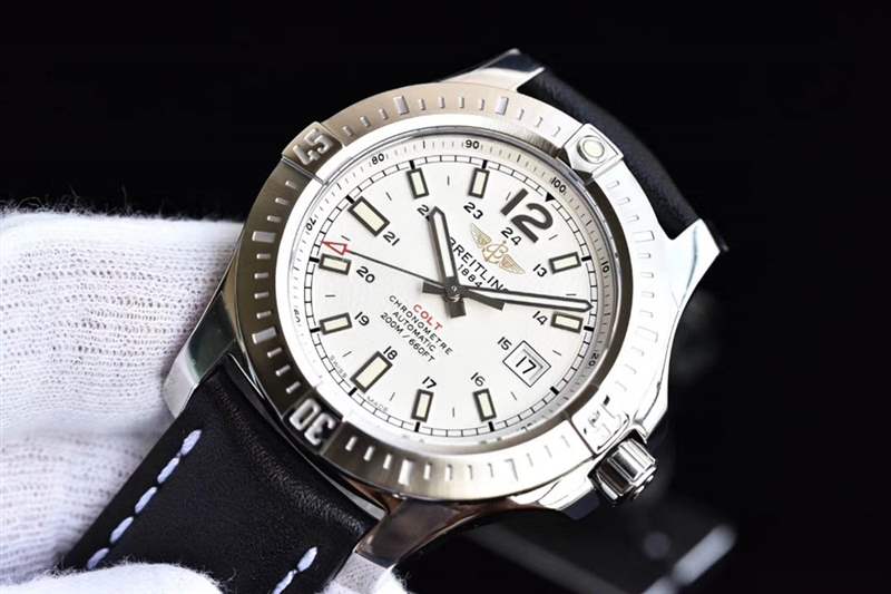 GF廠百年靈挑戰(zhàn)者2836自動(dòng)機(jī)械機(jī)芯白盤復(fù)刻-復(fù)刻表