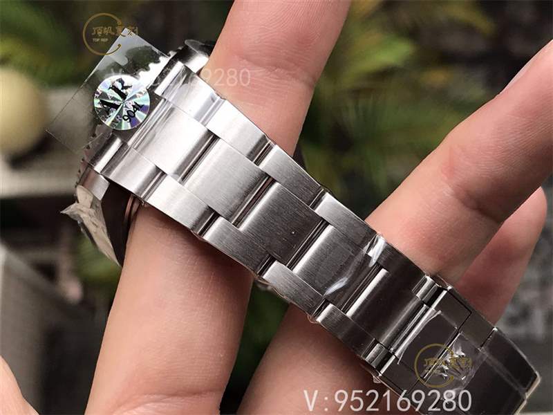 AR廠勞力士黑鬼王海使V2最高版本復(fù)刻做工和N廠黑鬼王對比怎么樣-復(fù)刻表