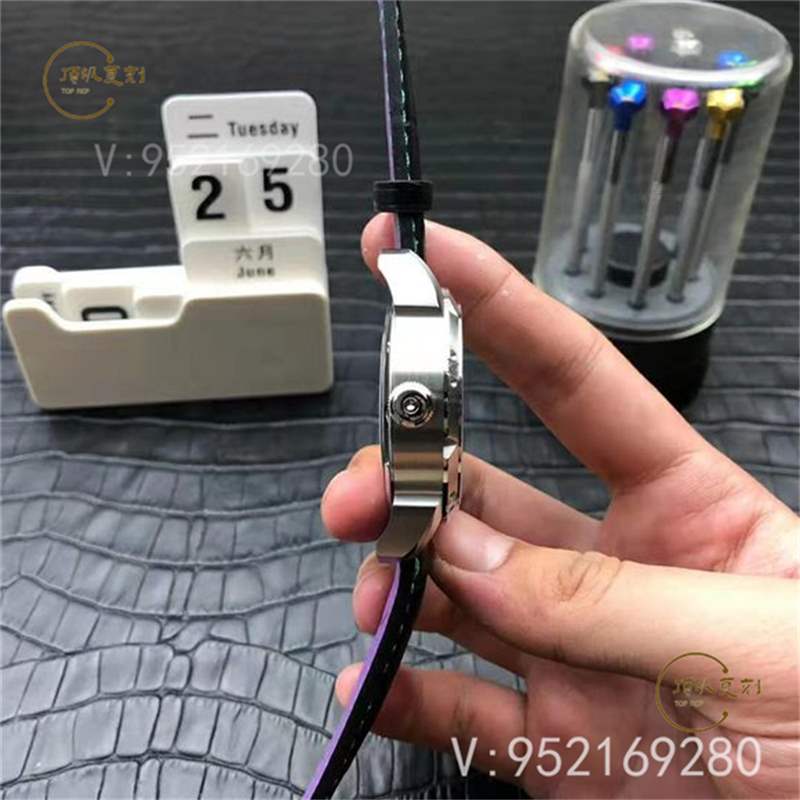 V9廠俄羅斯切金小丑復刻表是不是最高版本-復刻表