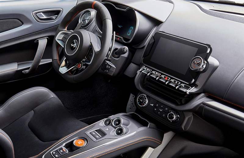 天梭阿爾卑斯自動上車旅行伴侶-復刻表