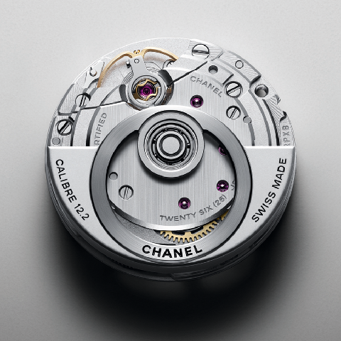 CHANEL首枚自制機芯陀飛輪現身！J12年度新款點點名-復刻表