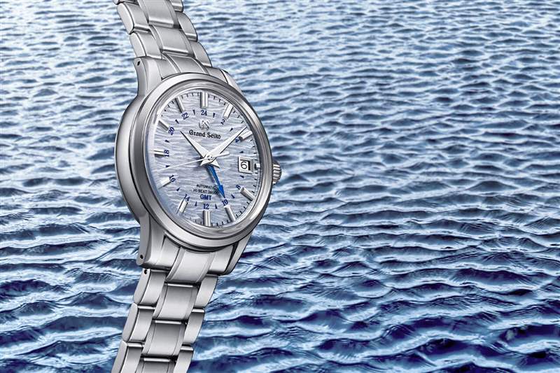 精工表Elegance GMT四季系列山丘湖泊山脈靈感來(lái)源設(shè)計(jì)的表盤(pán)-復(fù)刻表