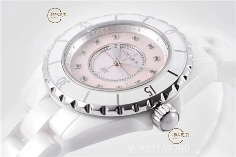 XF廠香奈兒J12系列陶瓷石英女士復刻表粉盤做工怎么樣-復刻表
