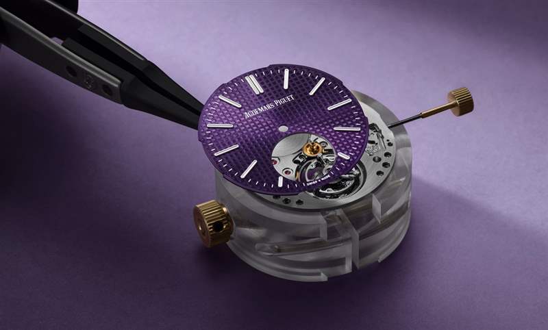 愛彼RD#3又更小了！37mm款以墨紫面盤初亮相-復刻表