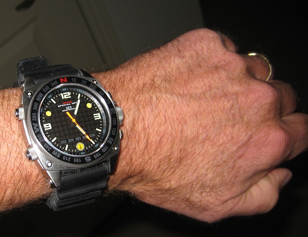 觀看獲勝者評論：MTM消音器-復(fù)刻表