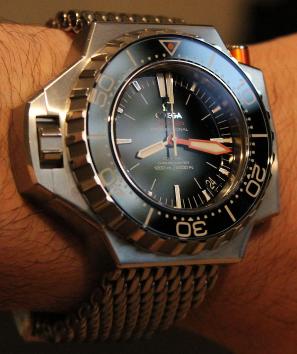 歐米茄海馬Ploprof 1200M手表評(píng)論-復(fù)刻表