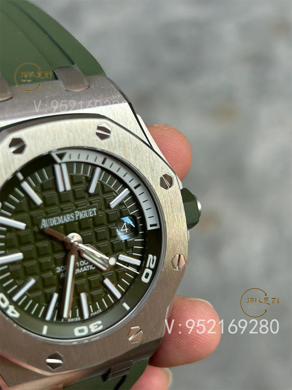 APS廠愛彼AP15710新配色綠/白盤一體機做工怎么樣-復(fù)刻表