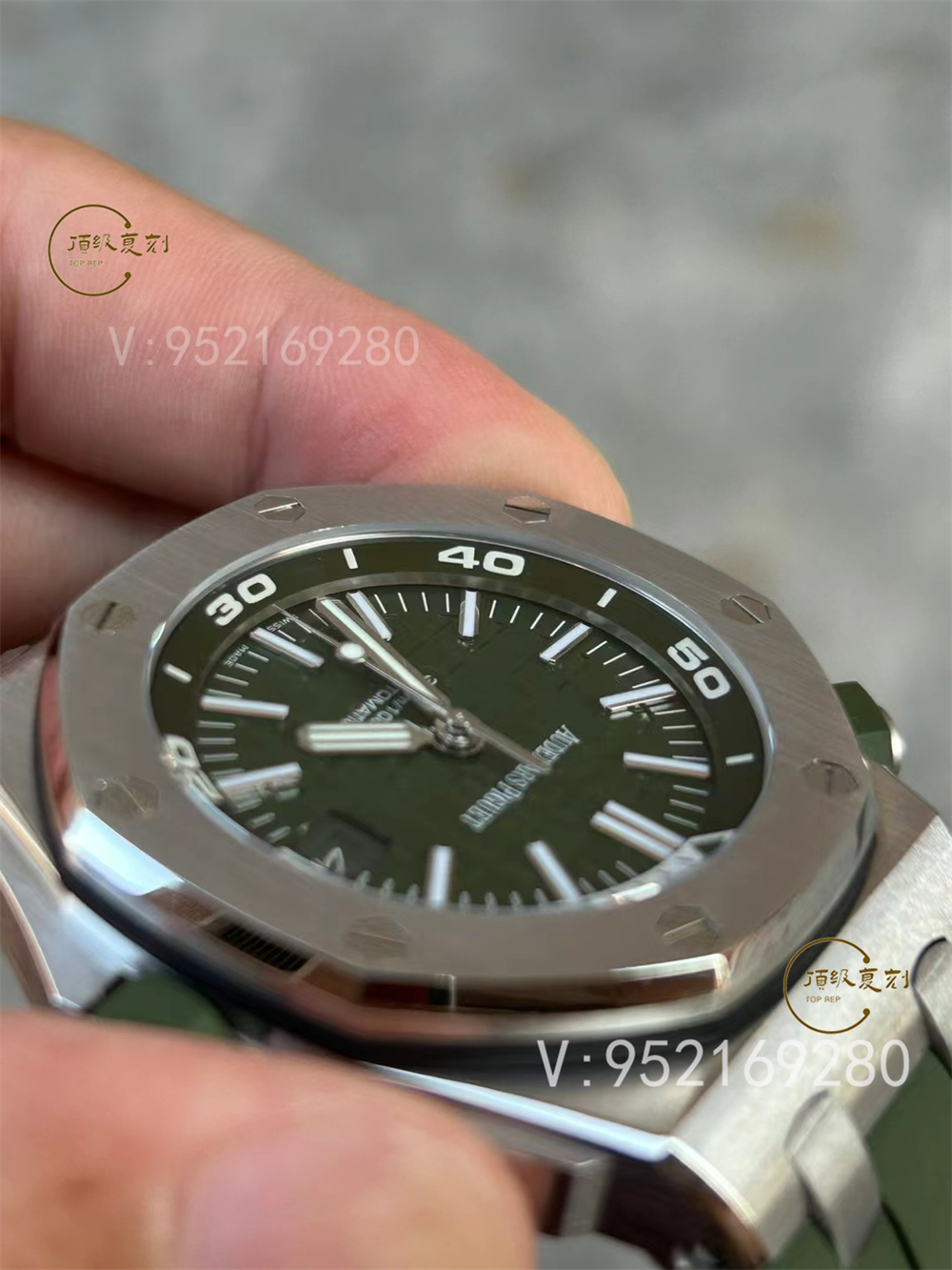 APS廠愛彼AP15710新配色綠/白盤一體機做工怎么樣-復(fù)刻表