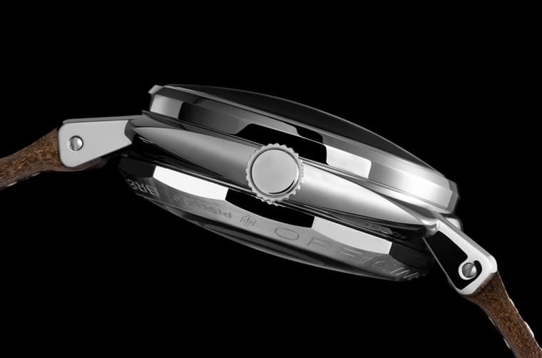 沛納海用古董機(jī)芯為基礎(chǔ)打造出一款Radiomir準(zhǔn)備拍賣做公益-復(fù)刻表