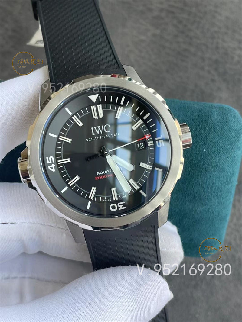 IWS廠萬國(guó)海洋系列三針款I(lǐng)W329101“海洋2000”35周年特別版做工如何-復(fù)刻表