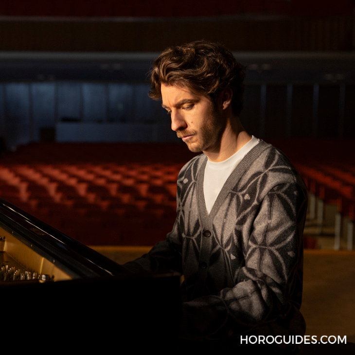 BVLGARI品牌史上最復(fù)雜表款Octo Roma大自鳴陀飛輪腕表于2024日內(nèi)瓦鐘表展亮相-復(fù)刻表